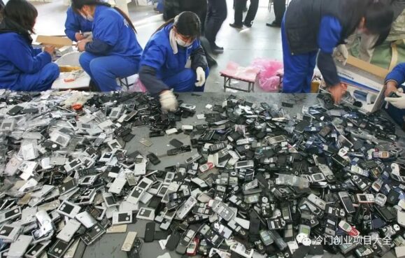 图片[2]-【冷门创业】废旧手机回收项目拆解，放下面子挣钱就不难。-瑷珂憬転